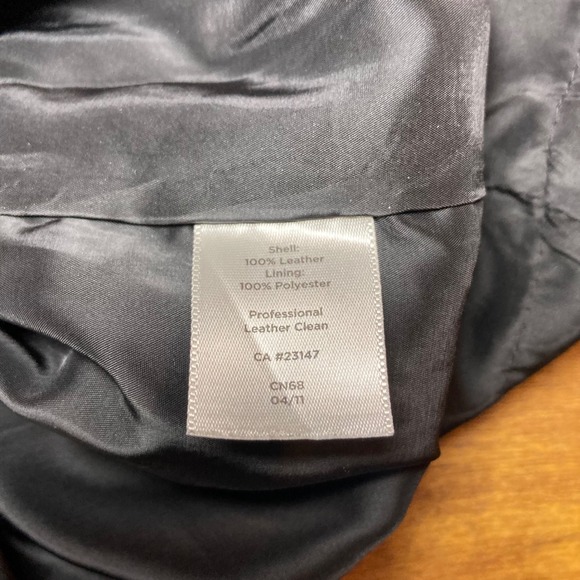 Talbots Petite Black 100% Leather Pencil Skirt 4P Knee Length Zip Back Slit Soft - Picture 6 of 6